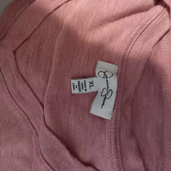 Soft V-Neck Women’s Tee - Pink - Picture 10 of 11